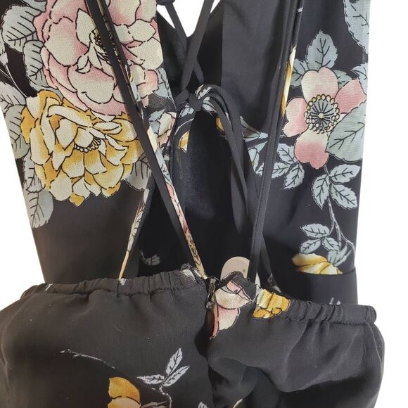 Lulus Shea Black Floral Print Jumpsuit Size Medium - Picture 11 of 15